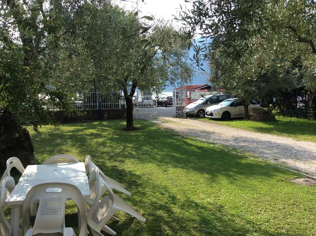 Casa Claudia Appartement Assenza di Brenzone Kamer foto